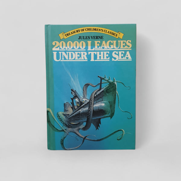 20,000 Leagues Under the Sea by Jules Verne - Books Worth Keeping
