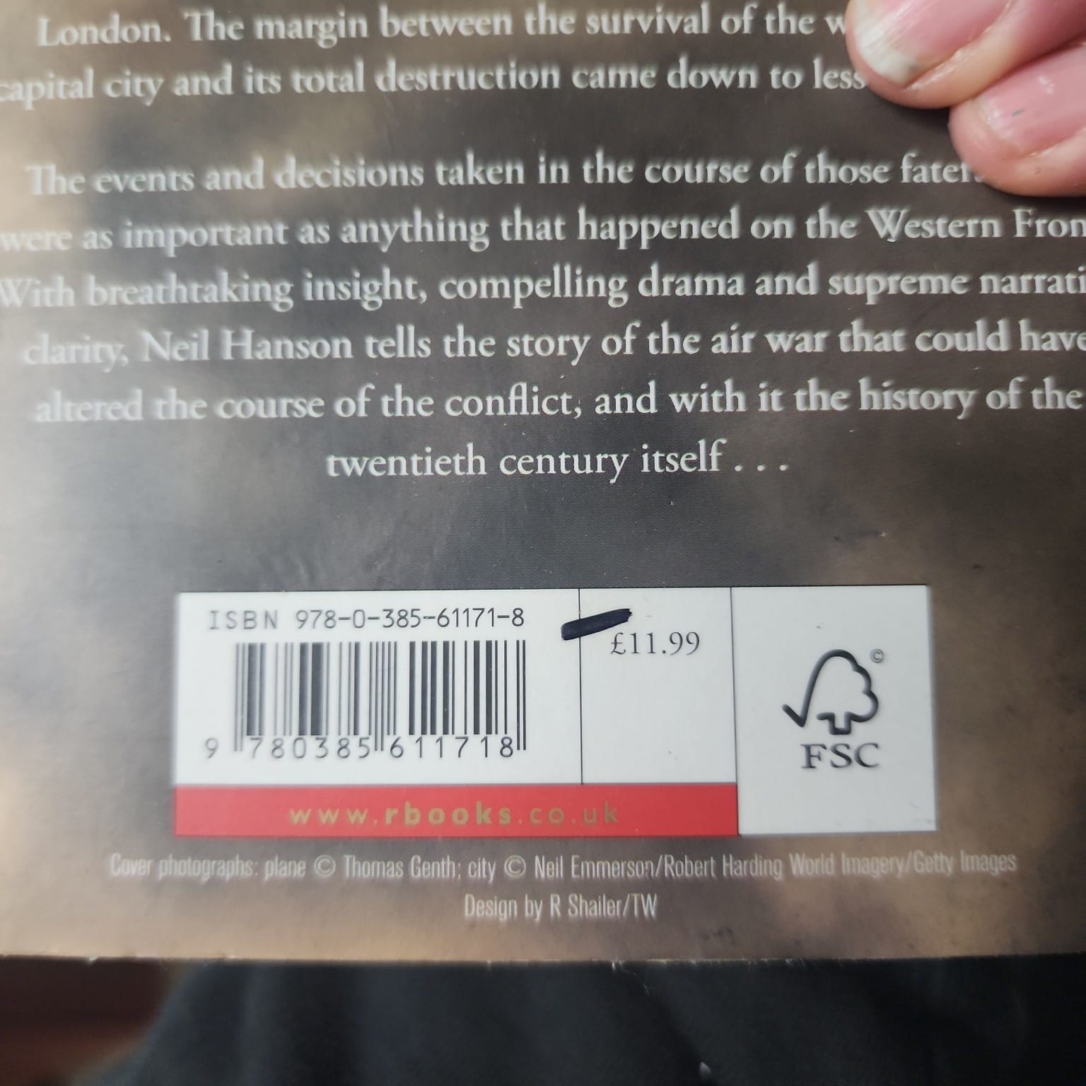 Back cover ISBN of First Blitz by Neil Hanson, ISBN 9780385611718