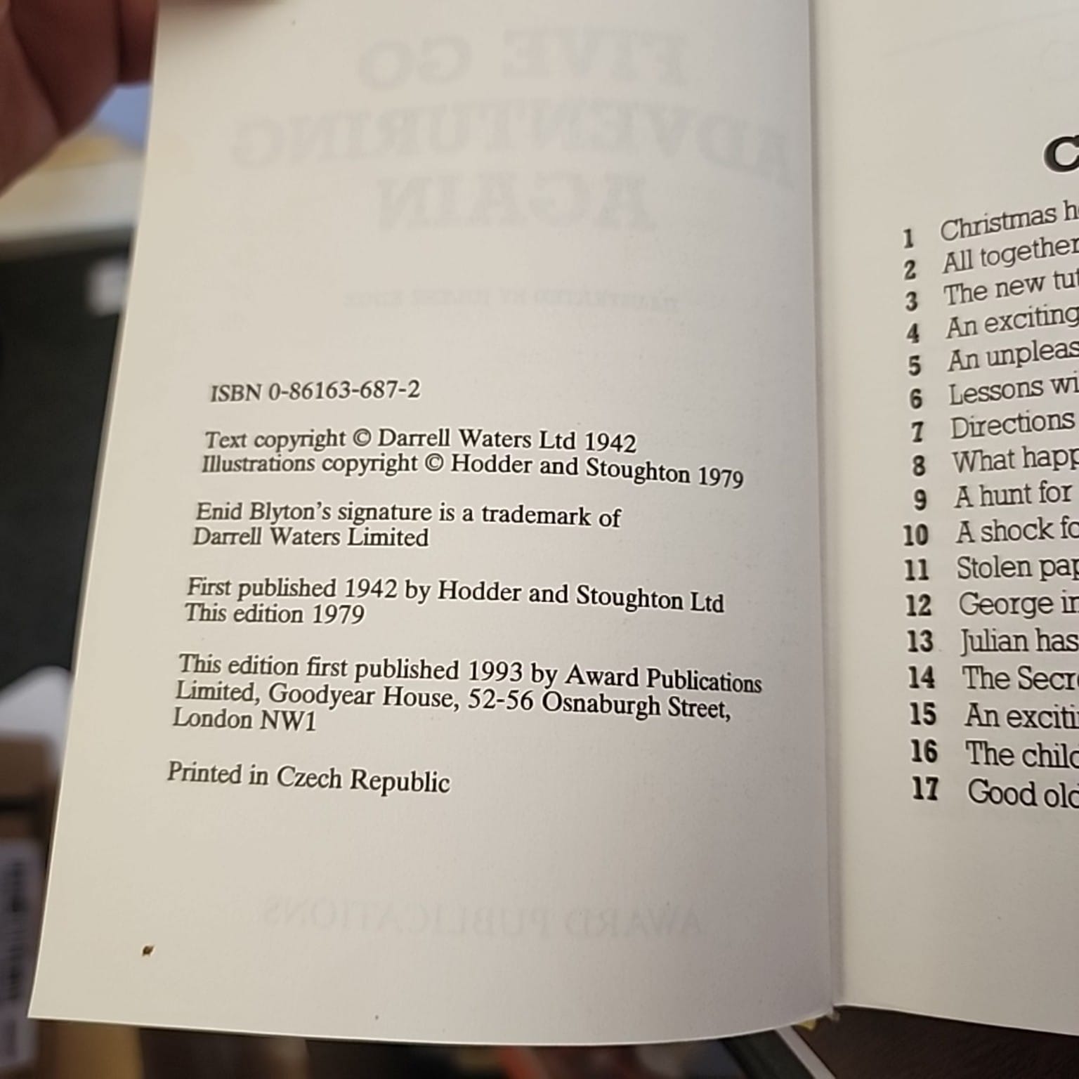 Five Go Adventuring Again copyright page showing ISBN 0861636872 and 1993 Award Publications edition
