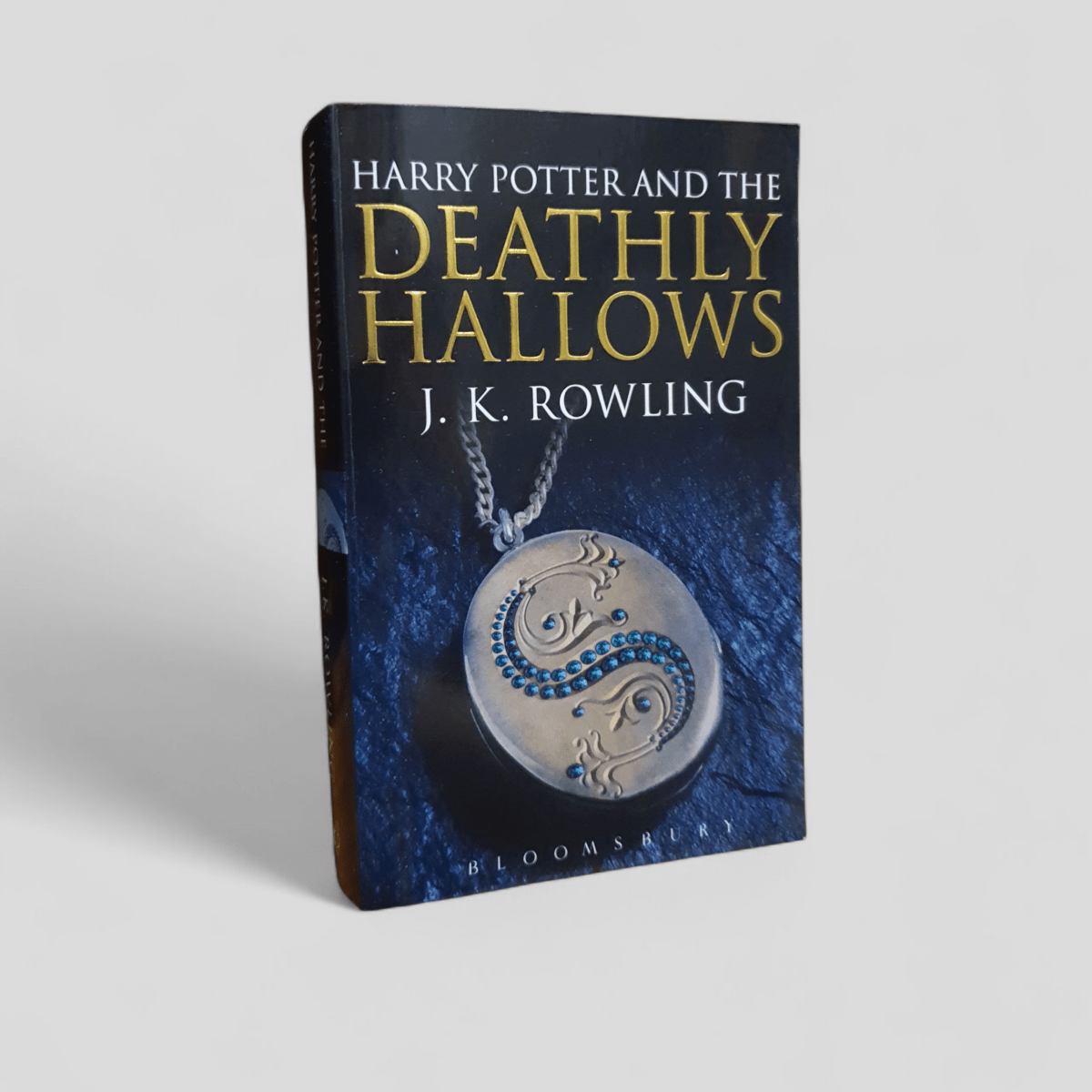 Harry Potter and the Deathly Hallows by J.K. Rowling Aus 1st/1st - Books Worth Keeping