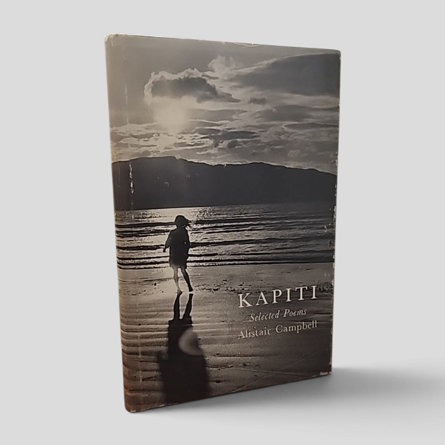 Kapiti Selected Poems by Alistair Campbell hardcover front cover