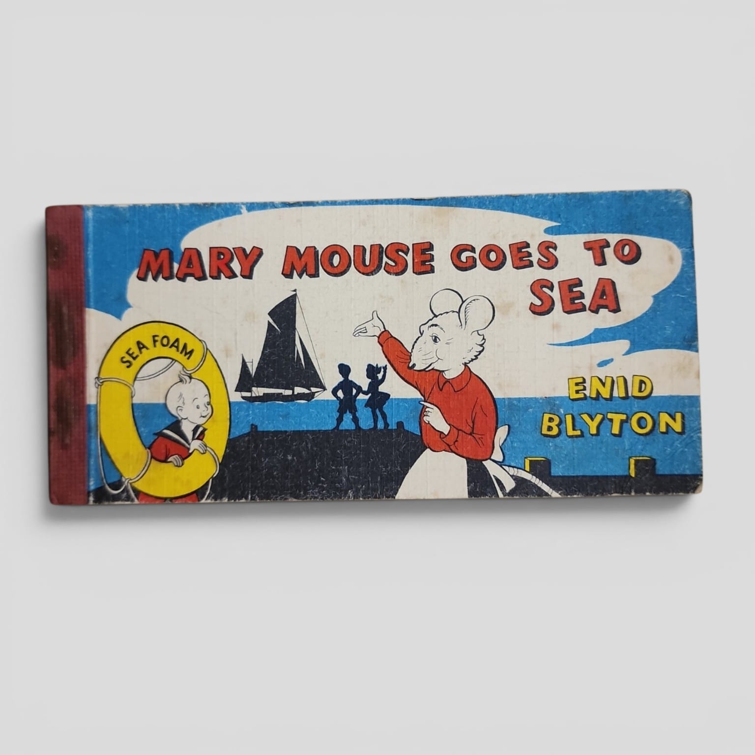 Front cover of Mary Mouse Goes to Sea by Enid Blyton, 1960 first edition
