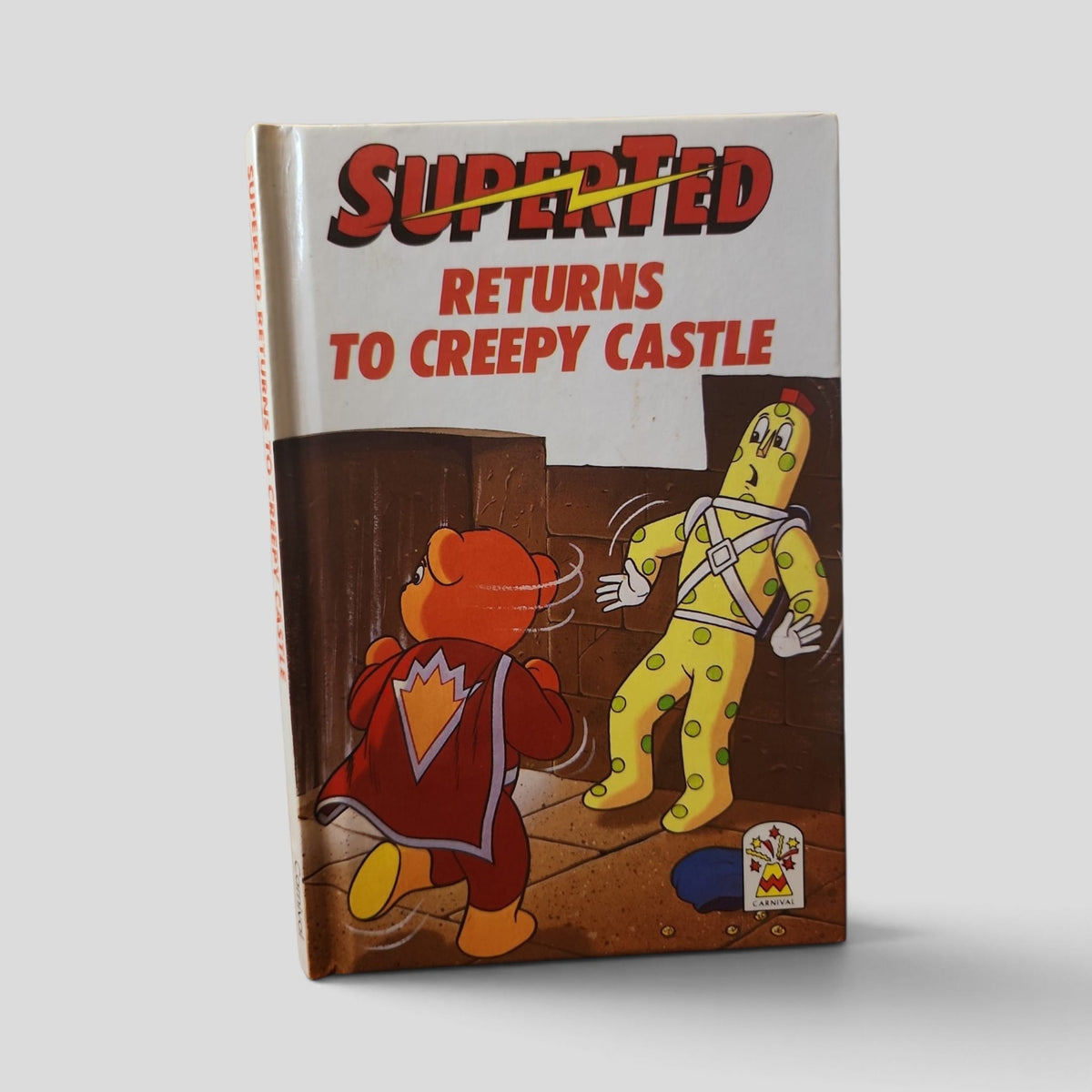 SuperTed Returns to Creepy Castle by Mike Young — front cover