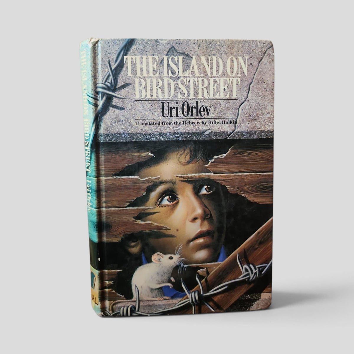 The Island on Bird Street by Uri Orlev — front cover
