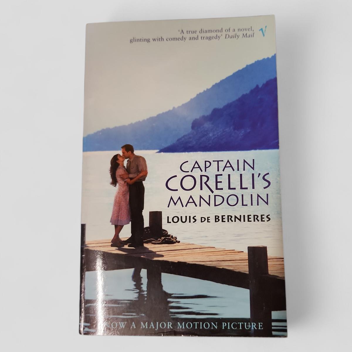 Captain Corelli's Mandolin by Louis de Bernières - book cover