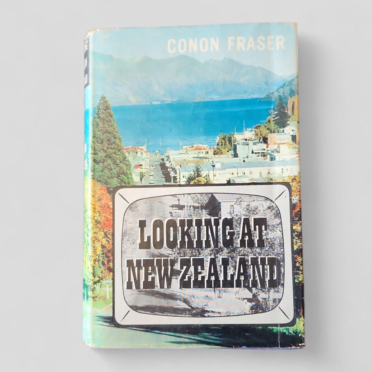 Looking at New Zealand by Conon Fraser - book cover