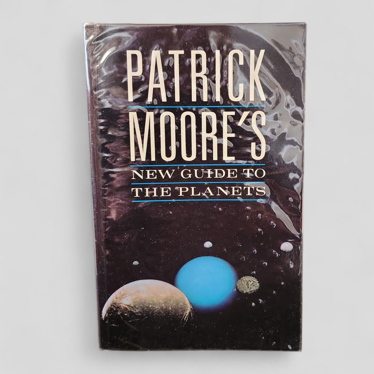 Patrick Moore's New Guide to the Planets by Patrick Moore - book cover