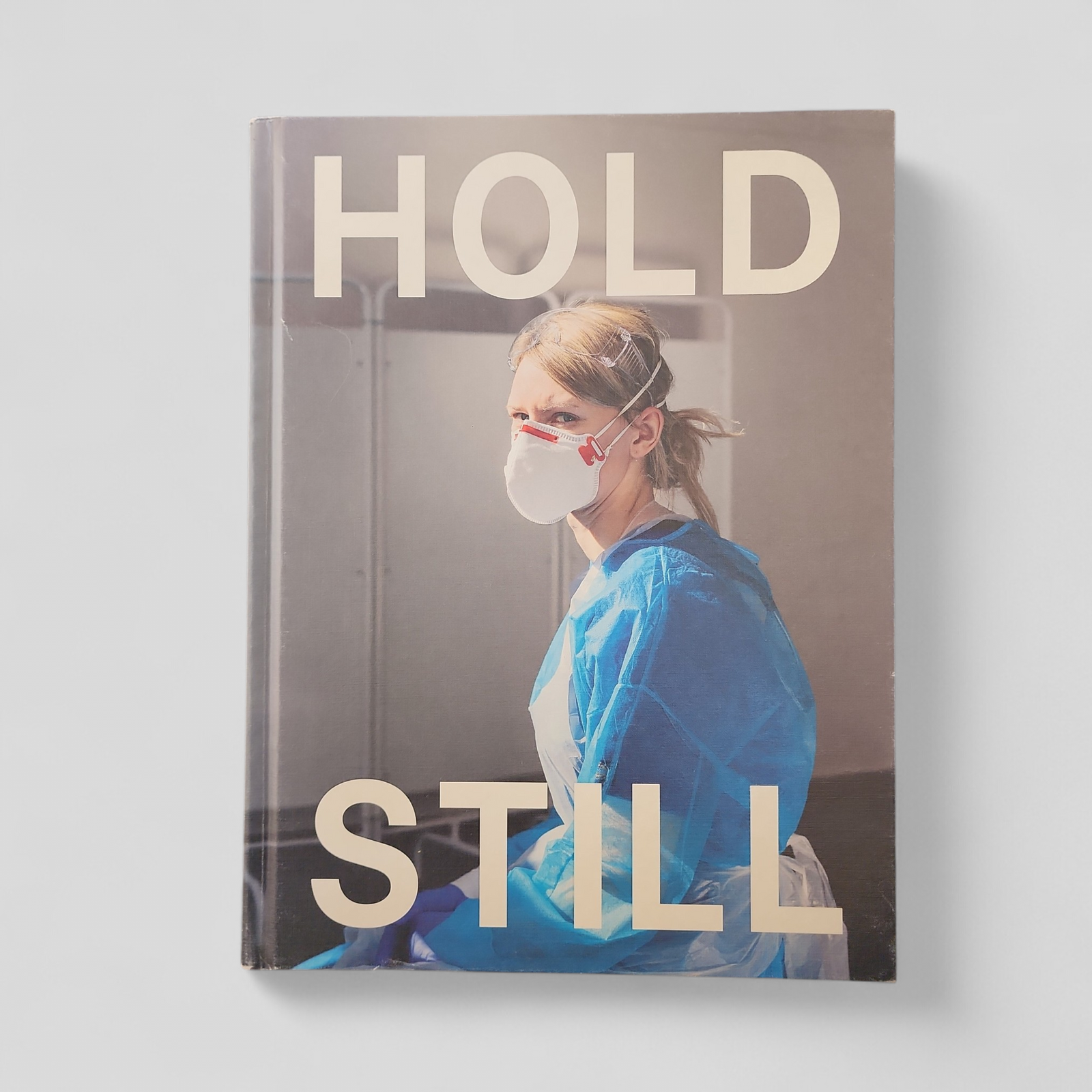 Hold Still A Portrait of Our Nation in 2020 - National Portrait Gallery (Great Britain) Staff