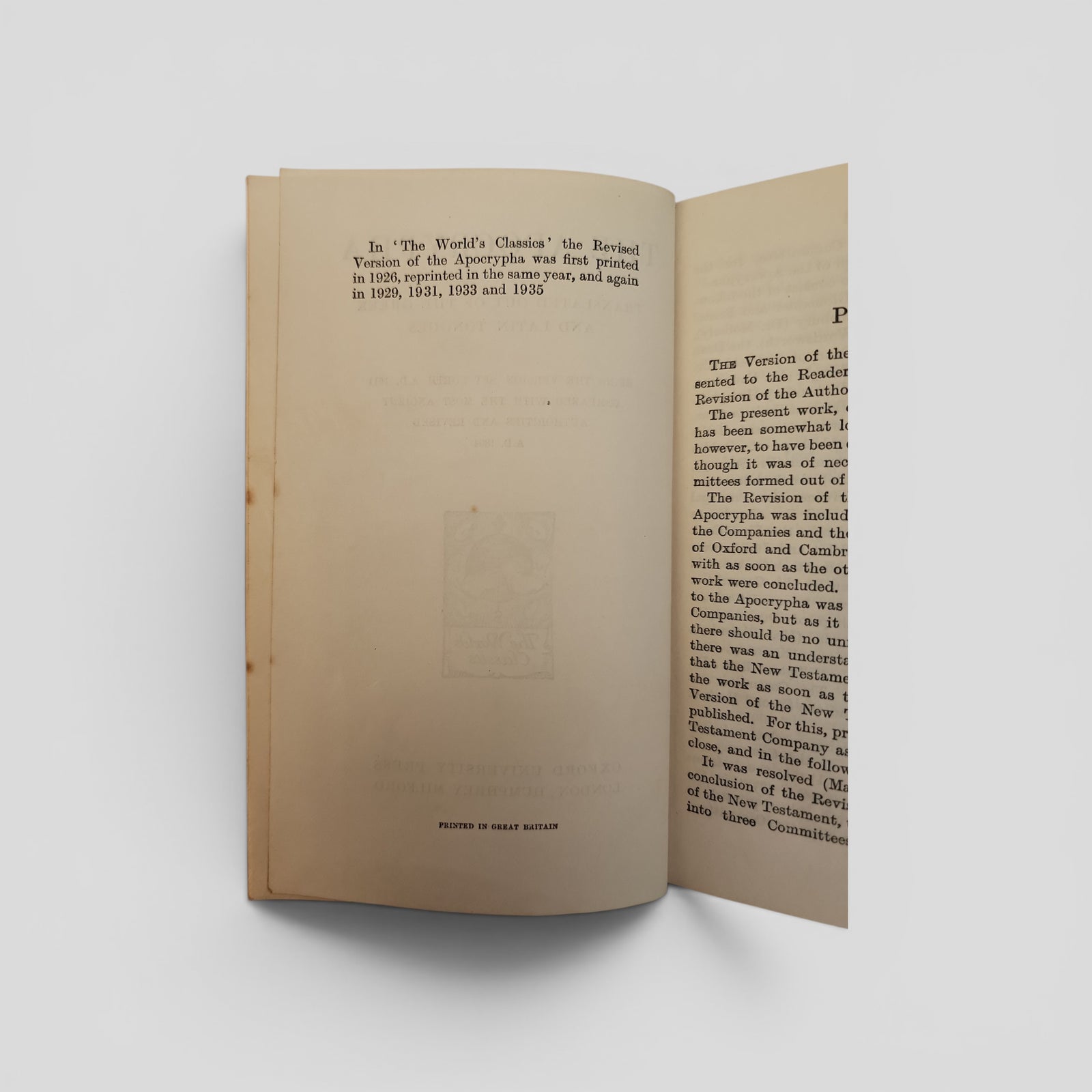 The Apocrypha in the Revised Version (Oxford World's Classics)