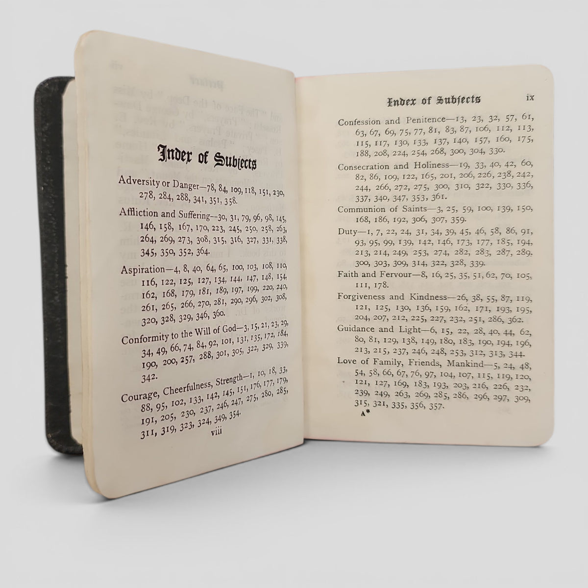 Great Souls at Prayer by Mrs Mary W. Tileston-  Vintage Leather Bound Prayer Book