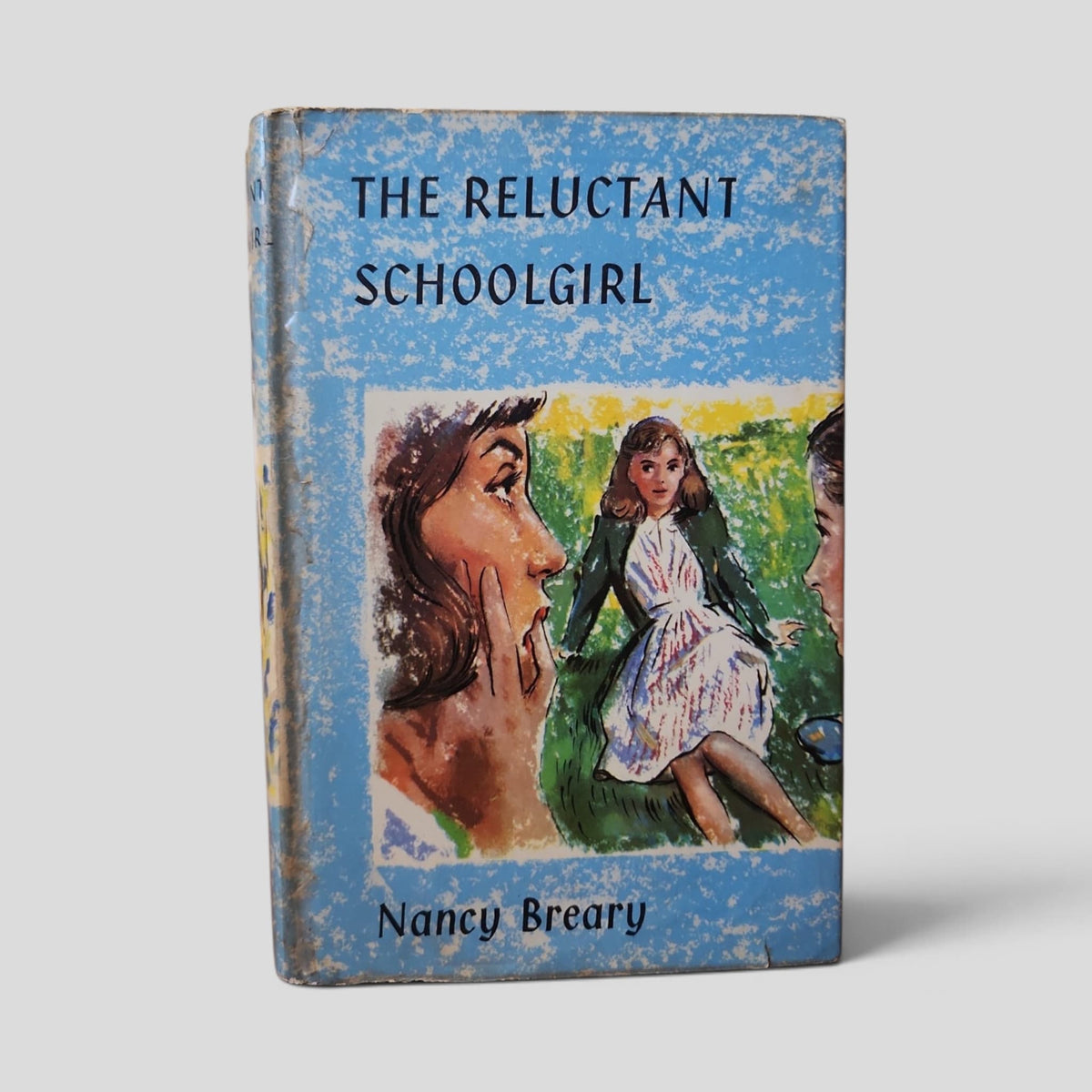 The Reluctant Schoolgirl by Nancy Breary — front cover