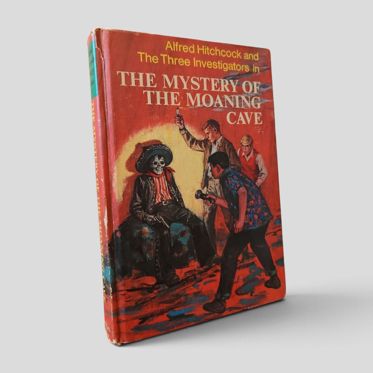 The Mystery of the Moaning Cave by William Arden — front cover