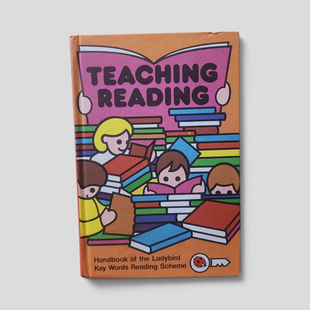 Teaching Reading: Handbook of the Ladybird Key Words Reading Scheme by W. Murray — front cover