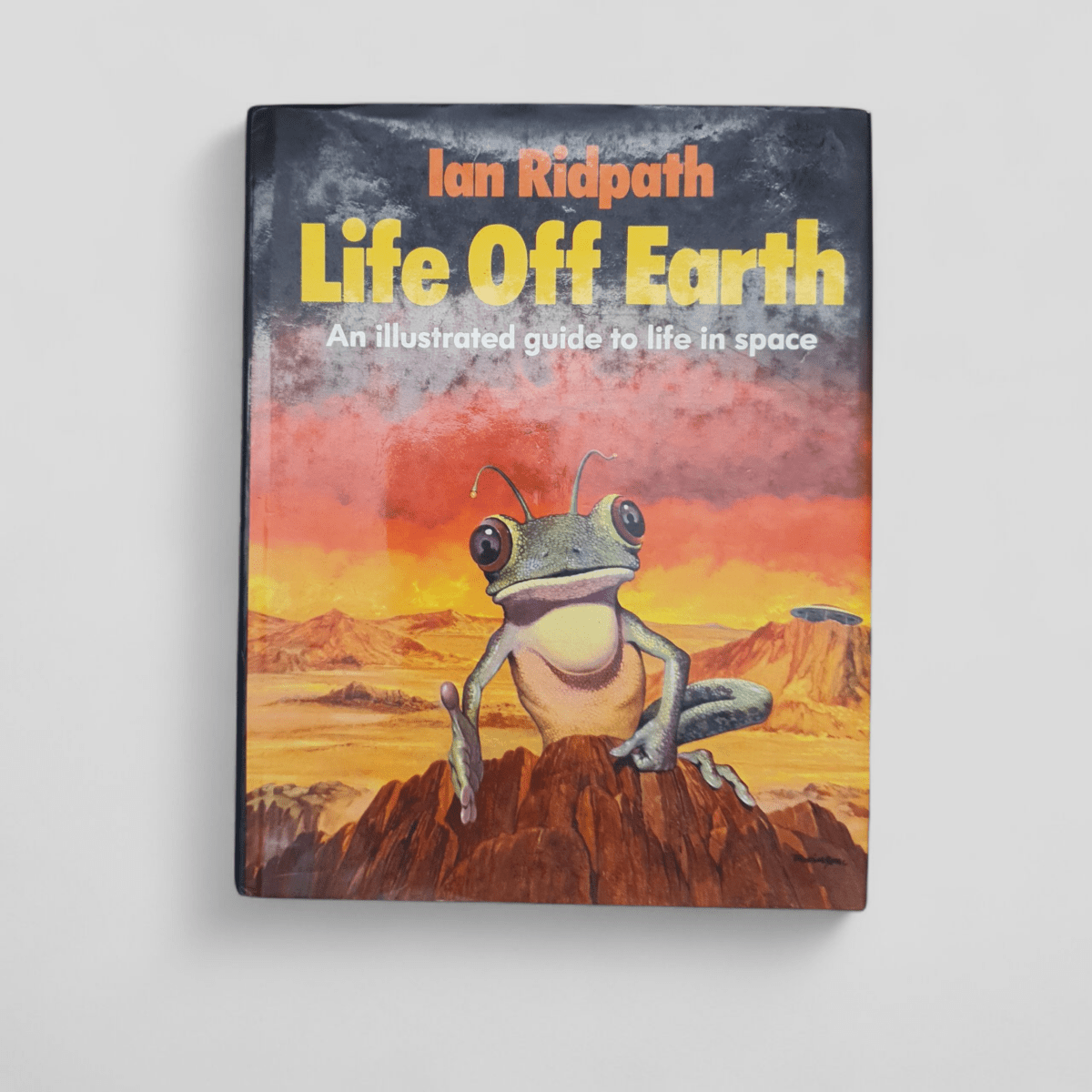 An Illustrated Guide to Life in Space by Ian Ridpath - Books Worth Keeping