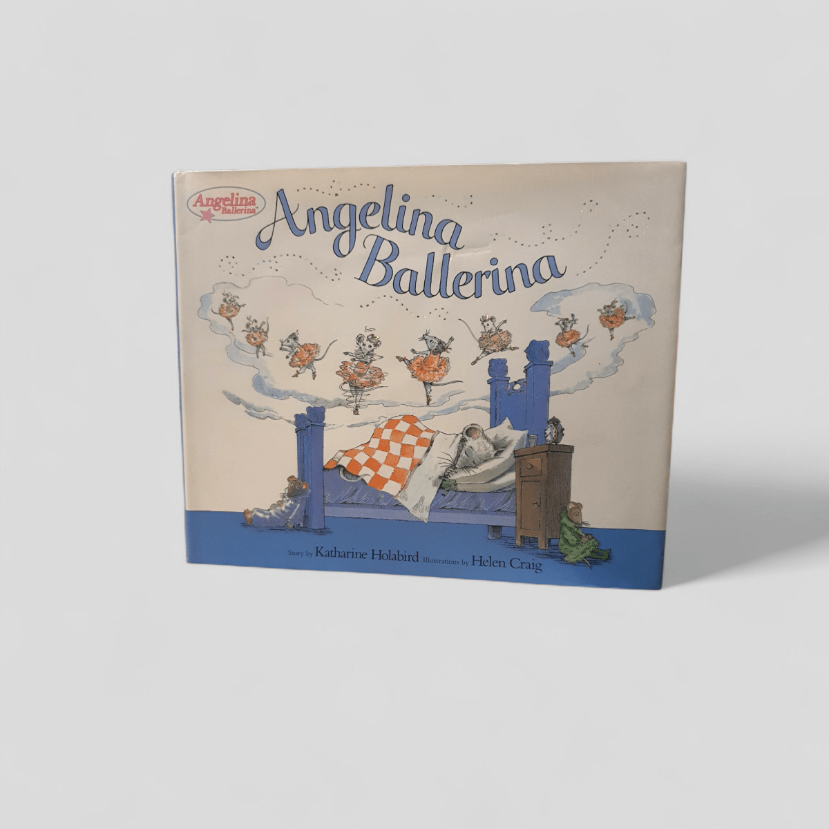 Angelina Ballerina by Katharine Holabird - Books Worth Keeping