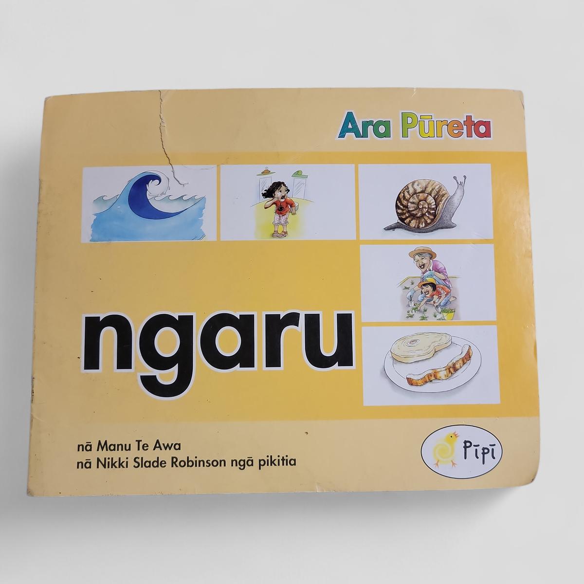 Ara Pūreta - Ngaru by Manu Te Awa - Books Worth Keeping