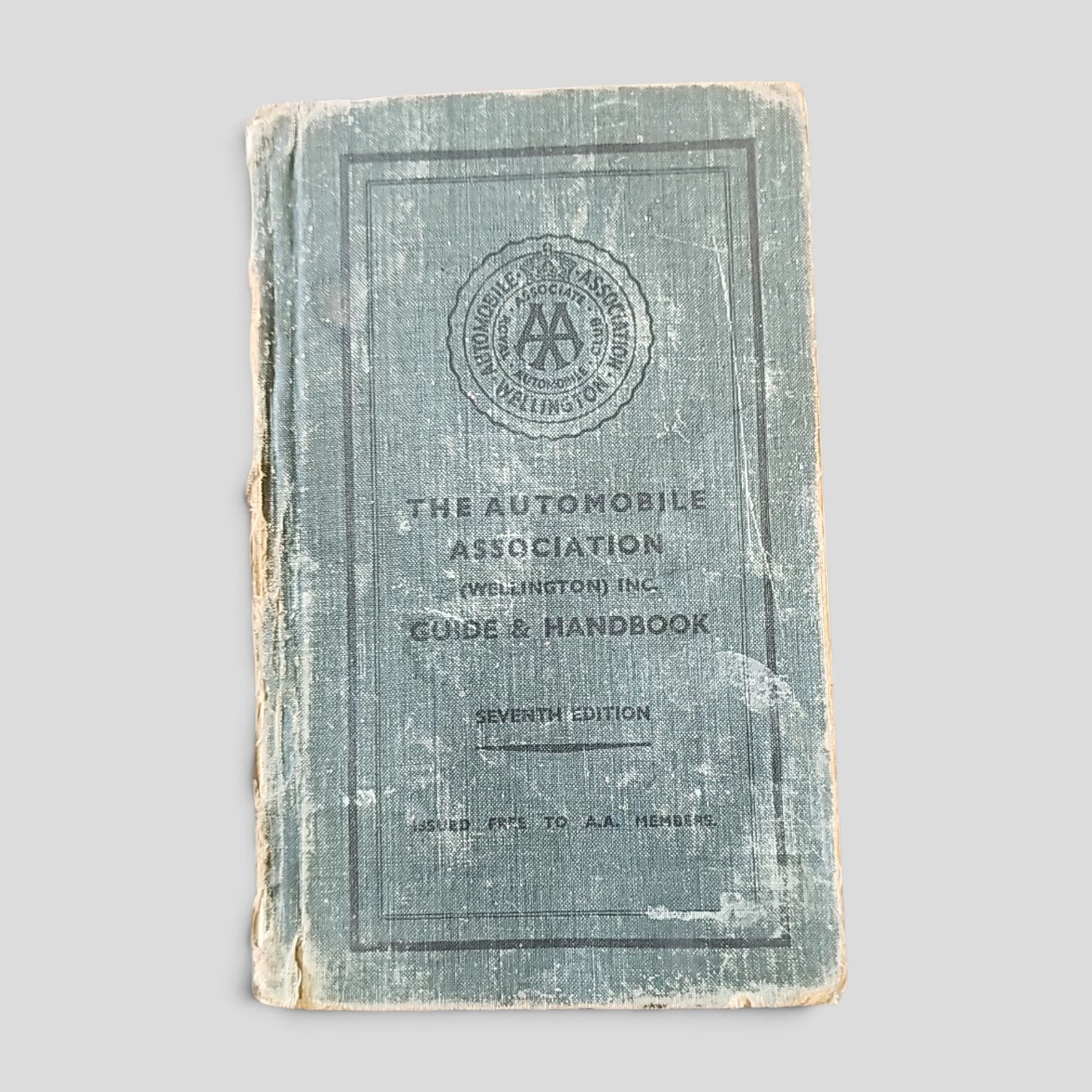 The Automobile Association Wellington Guide and Handbook Seventh Edition front cover