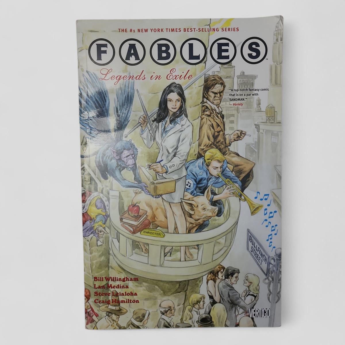 Fables Vol. 1: Legends in Exile by Bill Willingham - book cover