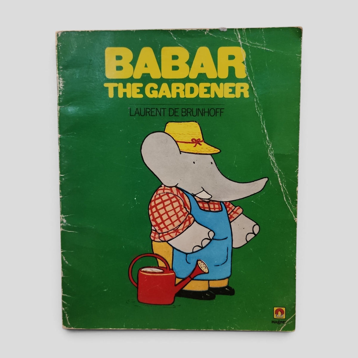 Babar the Gardener by Laurent de Brunhoff - vintage paperback cover