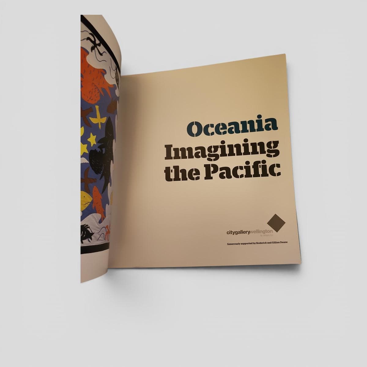 Oceania Imagining the Pacific - book cover