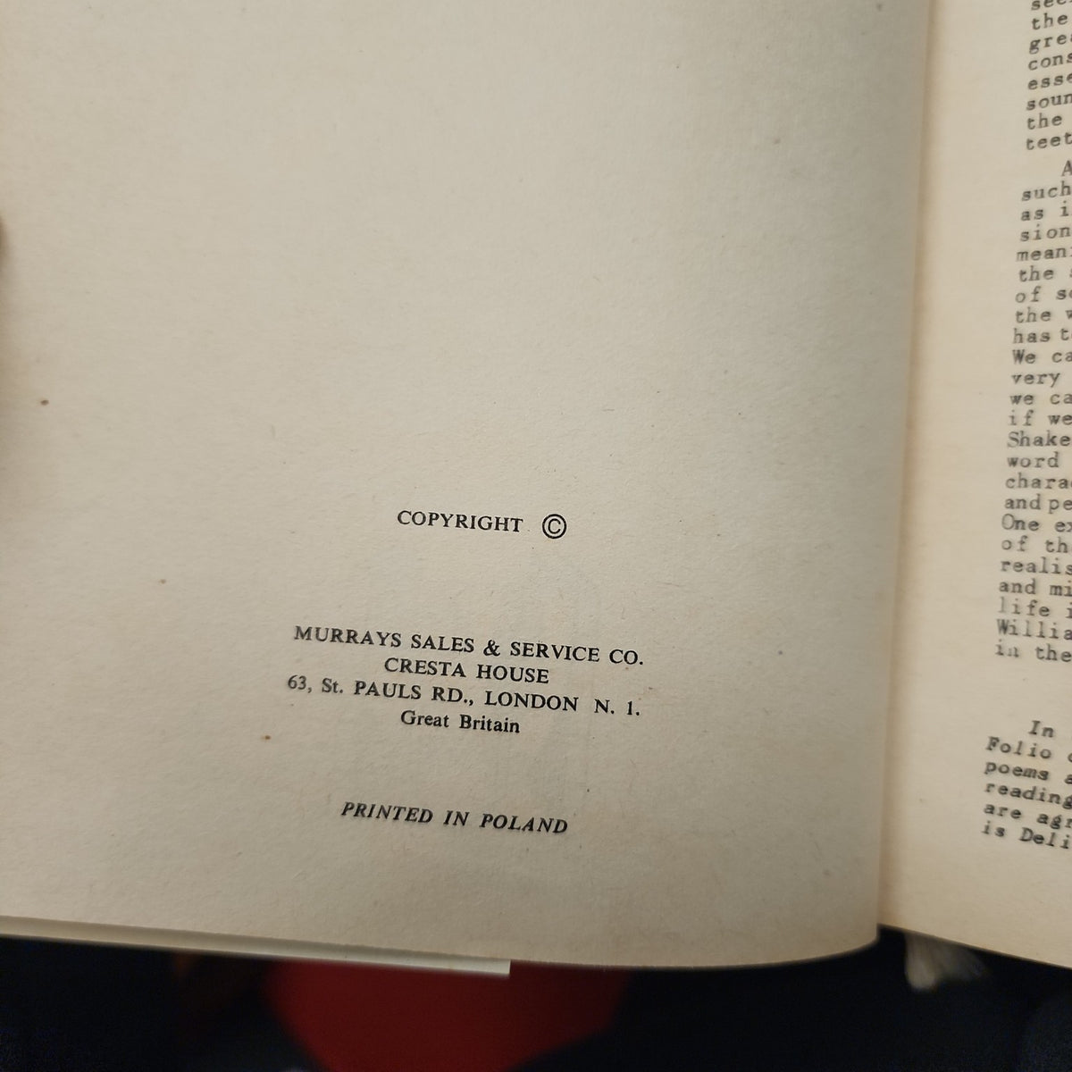 Copyright page for The Complete Works of William Shakespeare Abbey Library, Murrays Sales & Service Co., printed in Poland