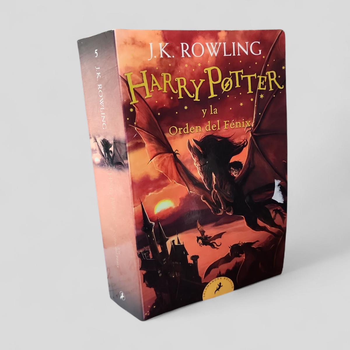 Harry Potter y la Orden del Fénix by J.K. Rowling - book cover