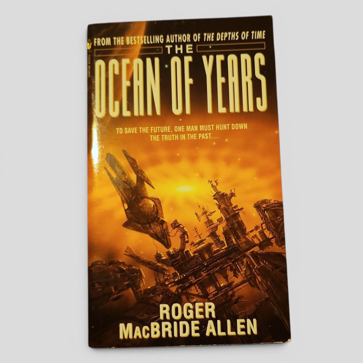 THE OCEAN OF YEARS by ROGER MACBRIDE ALLEN - book cover