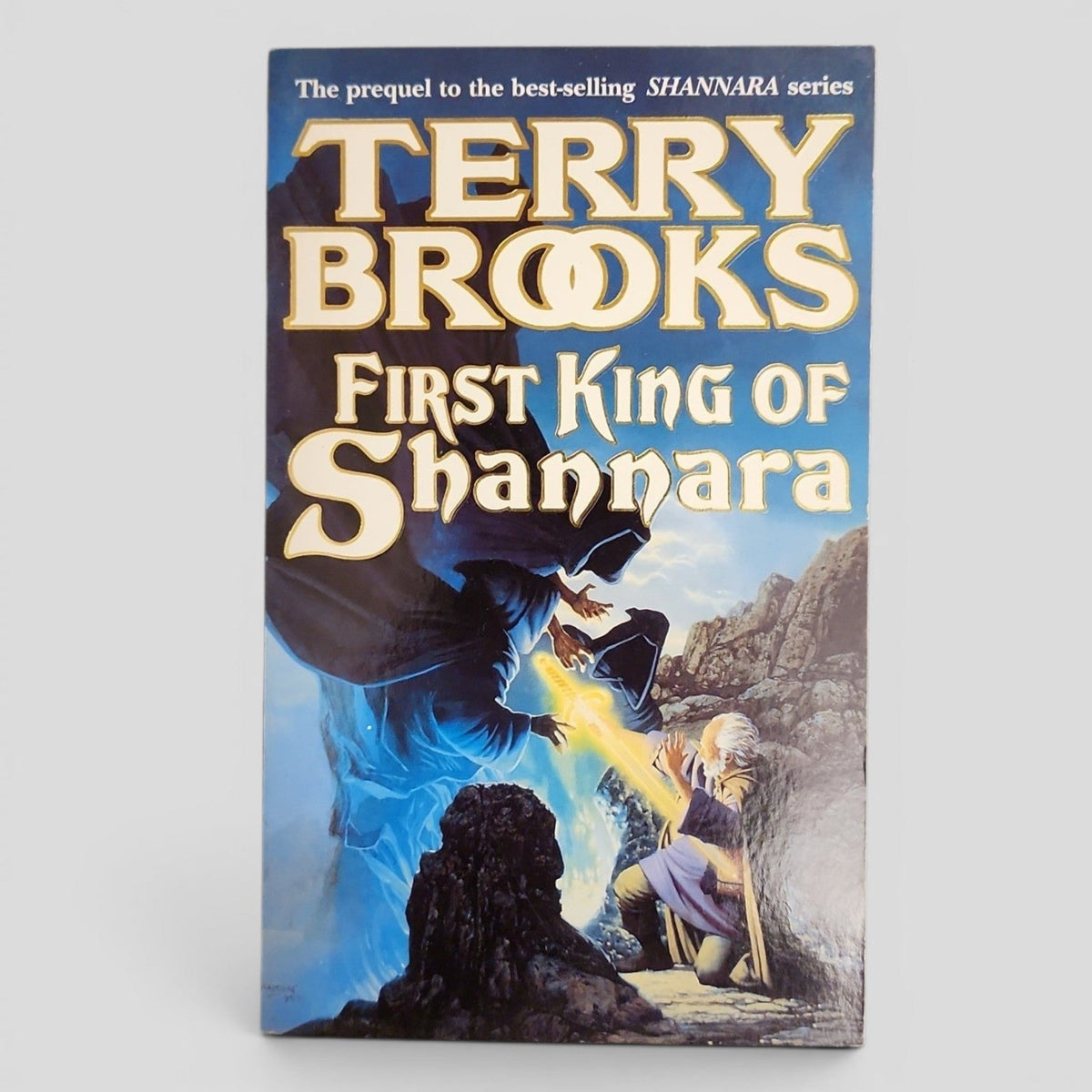 First King of Shannara by Terry Brooks paperback cover