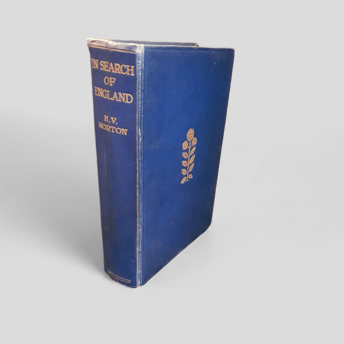 In Search of England by H. V. Morton - Books Worth Keeping