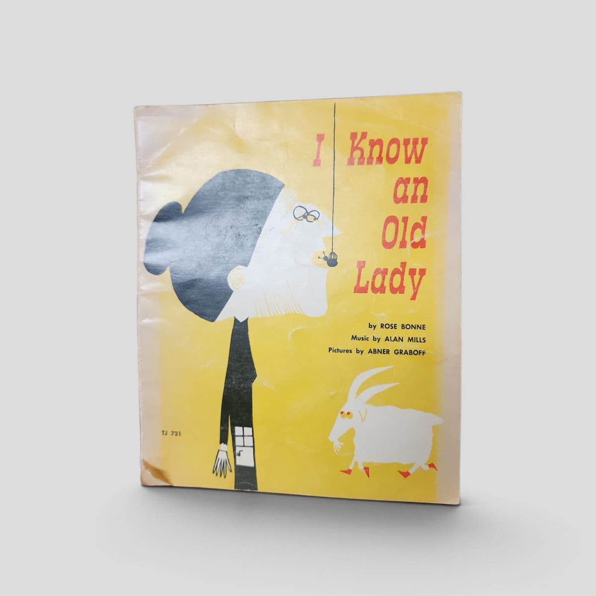 I Know an Old Lady by Rose Bonne