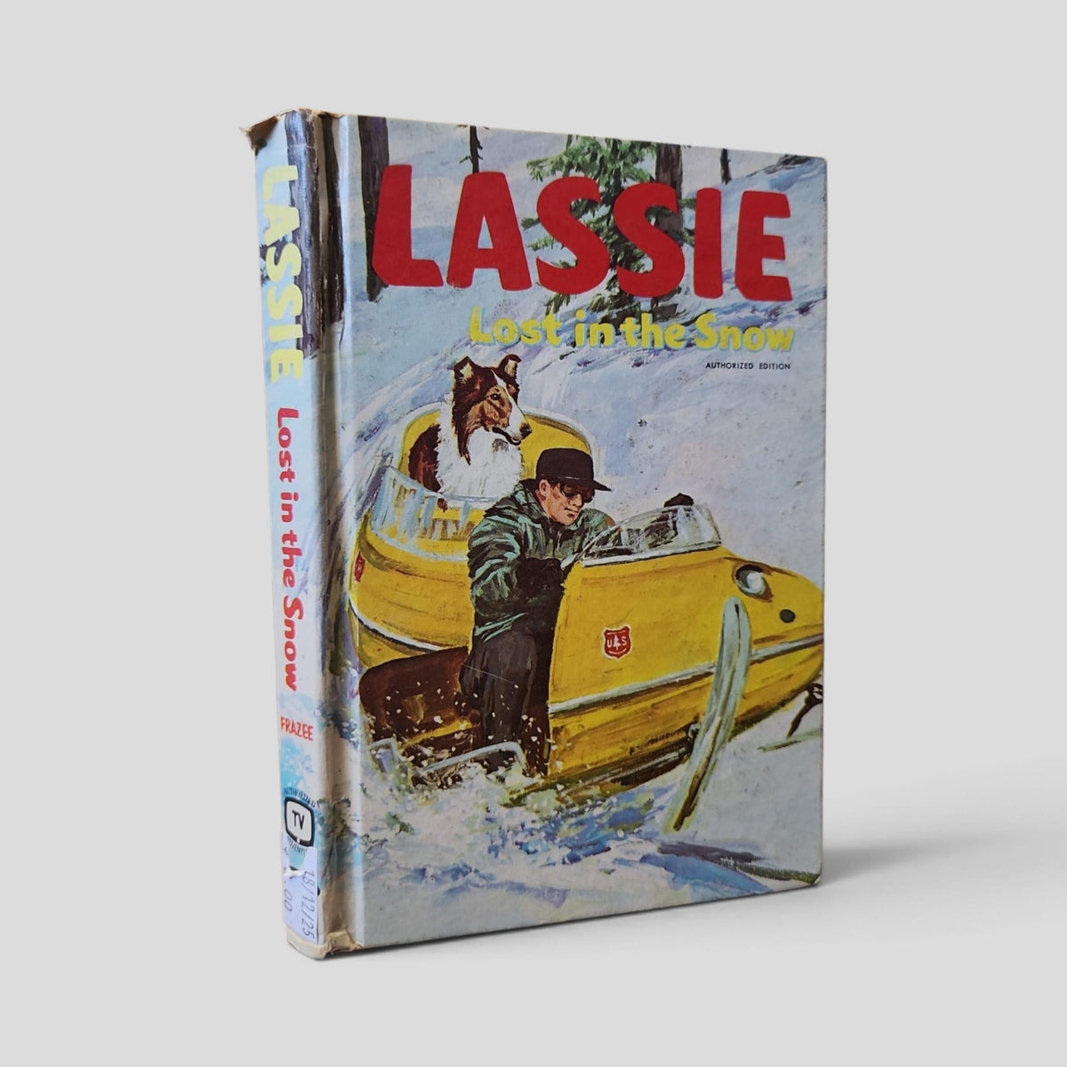 Lassie: Lost in the Snow by Steve Frazee — front cover