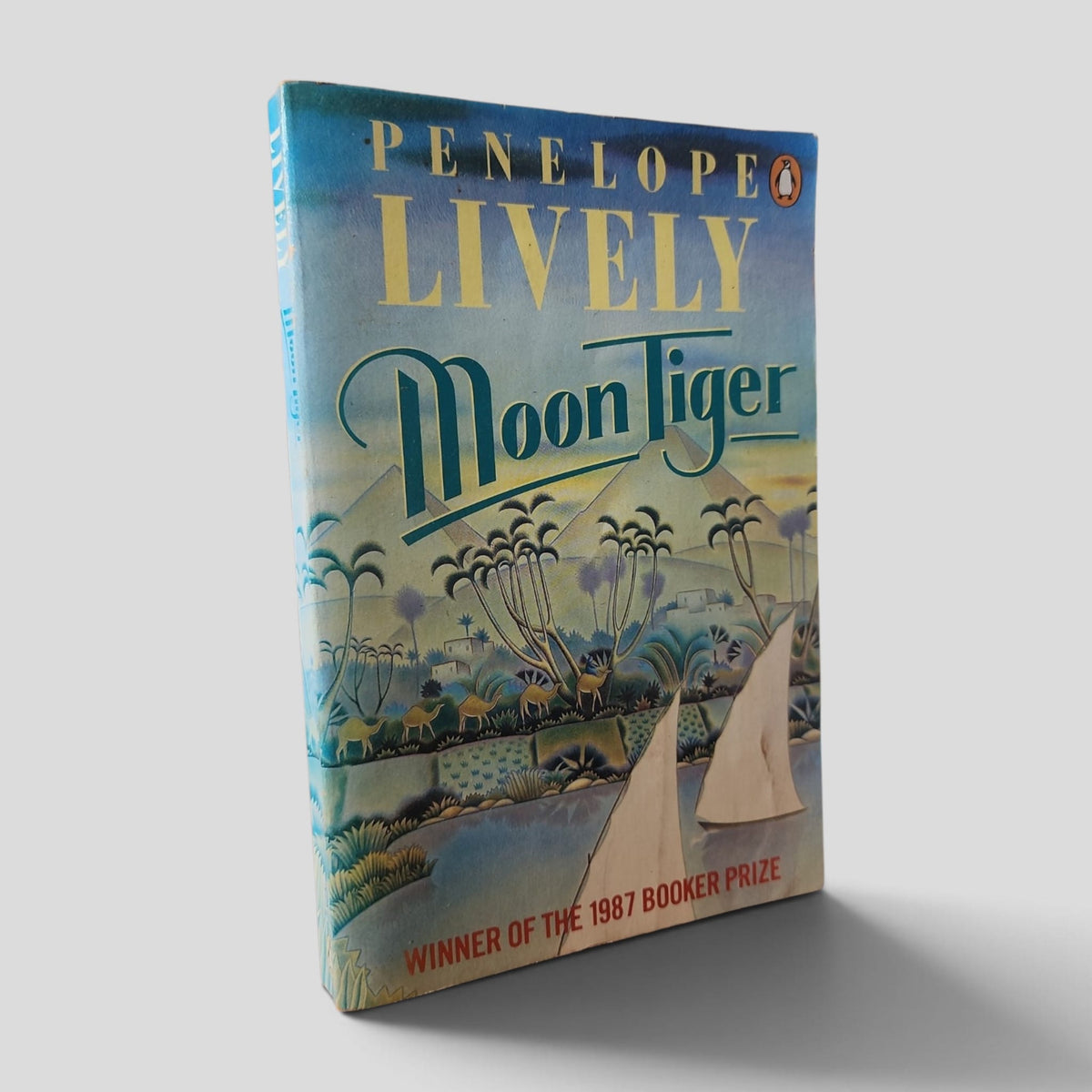 Moon Tiger by Penelope Lively — front cover
