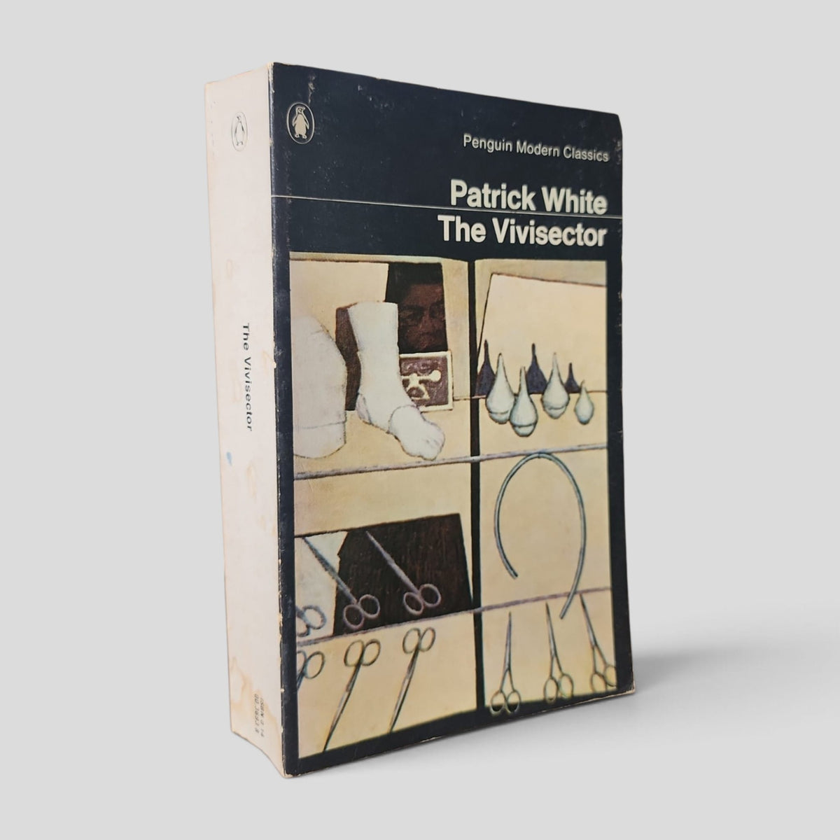 The Vivisector by Patrick White — front cover