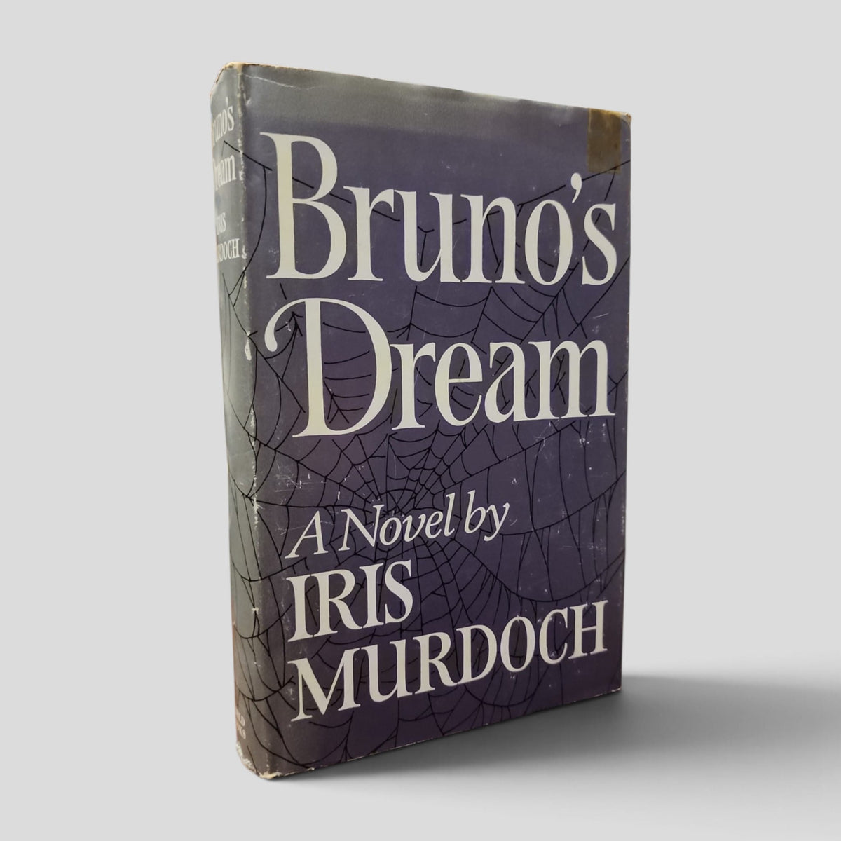 Bruno's Dream by Iris Murdoch, World Books 1970, actual used copy front cover
