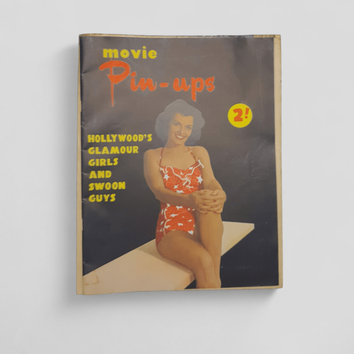 Movie Pin - Ups: Hollywood's Glamour Girls and Swoon Guys - Books Worth Keeping