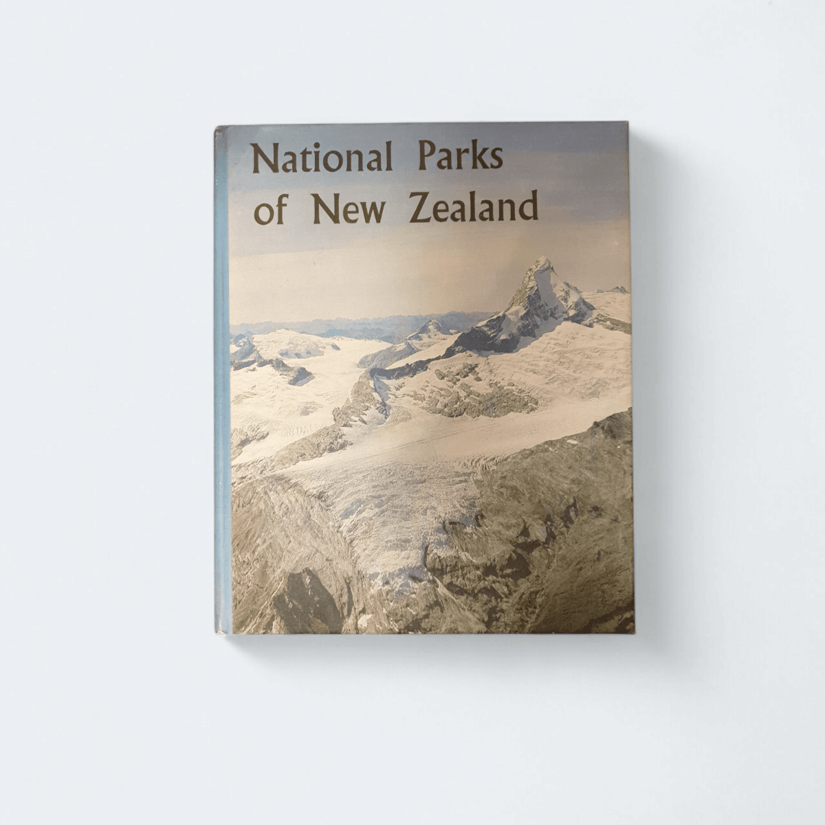 National Parks of New Zealand - Books Worth Keeping