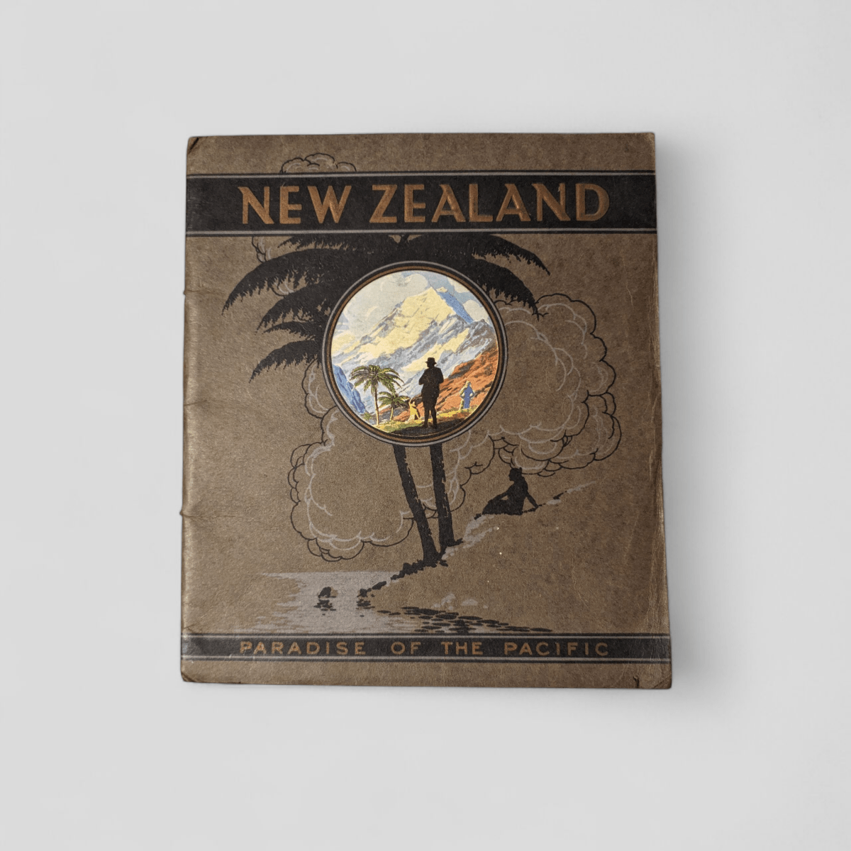 New Zealand: Paradise of the Pacific - Books Worth Keeping