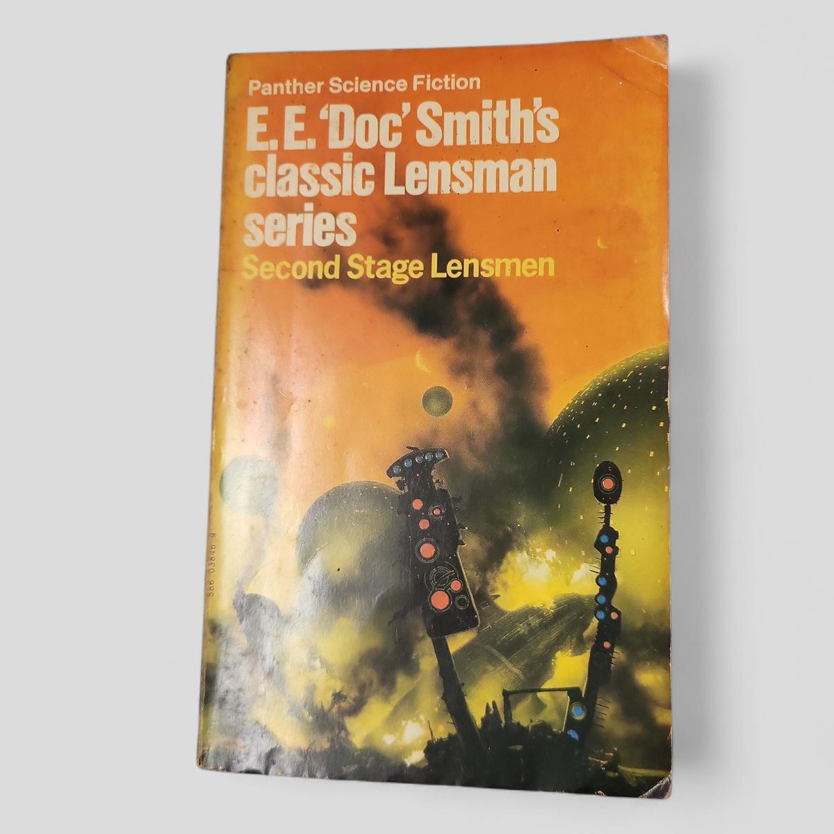 Second Stage Lensmen by E. E. 'Doc' Smith - Books Worth Keeping