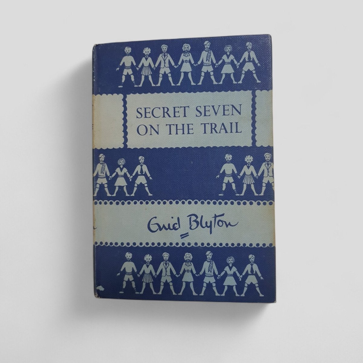 Secret Seven on the Trail by Enid Blyton - Books Worth Keeping