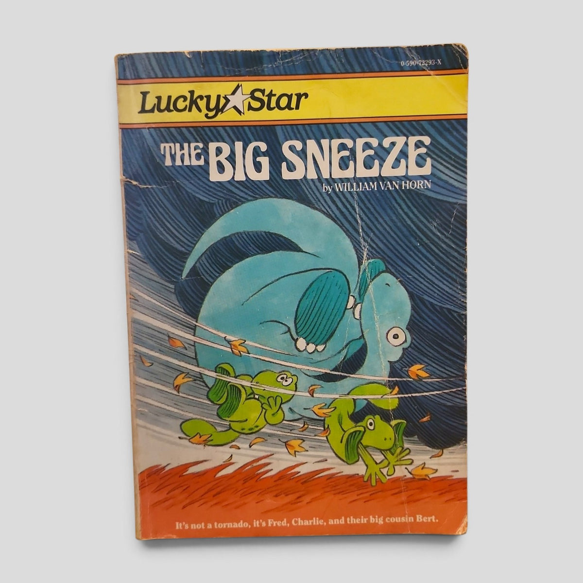 The Big Sneeze by William Van Horn - vintage Scholastic Lucky Star paperback cover