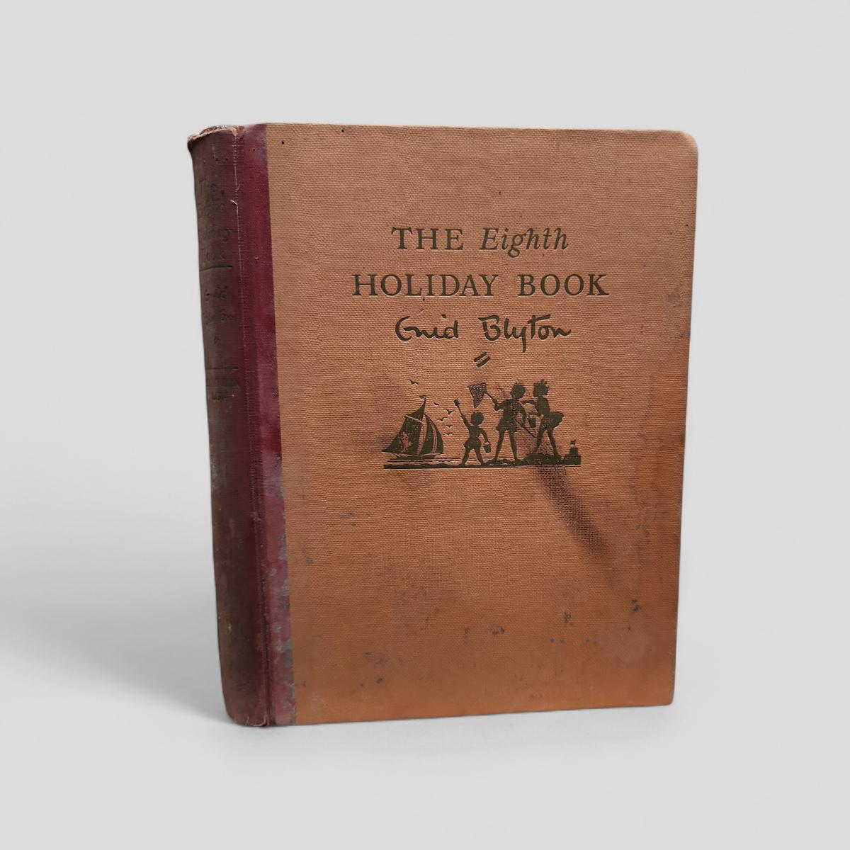 THE EIGHTH HOLIDAY BOOK by Enid Blyton - Books Worth Keeping