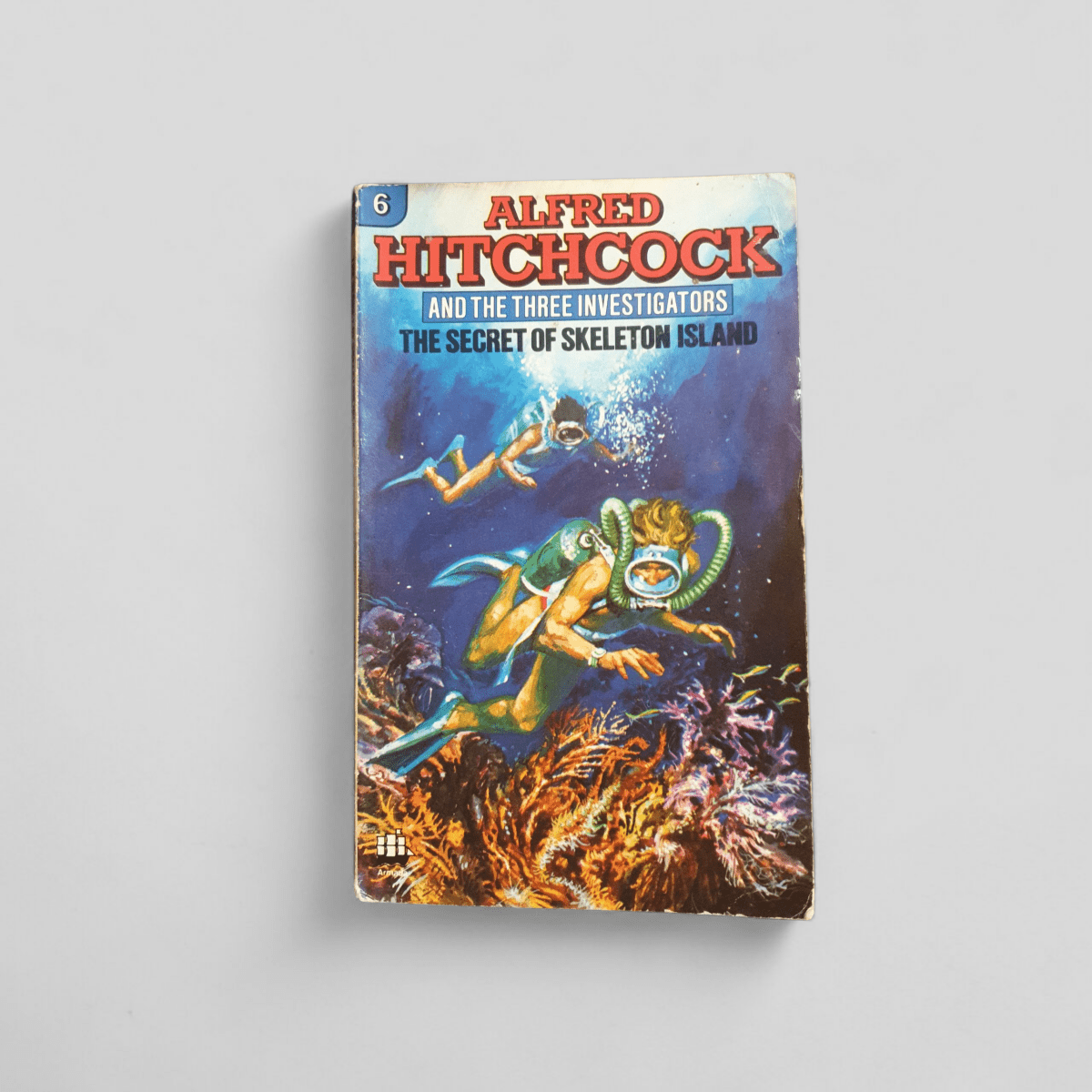 The Secret of Skeleton Island by Robert Arthur (Alfred Hitchcock and The Three Investigators 6) - Books Worth Keeping