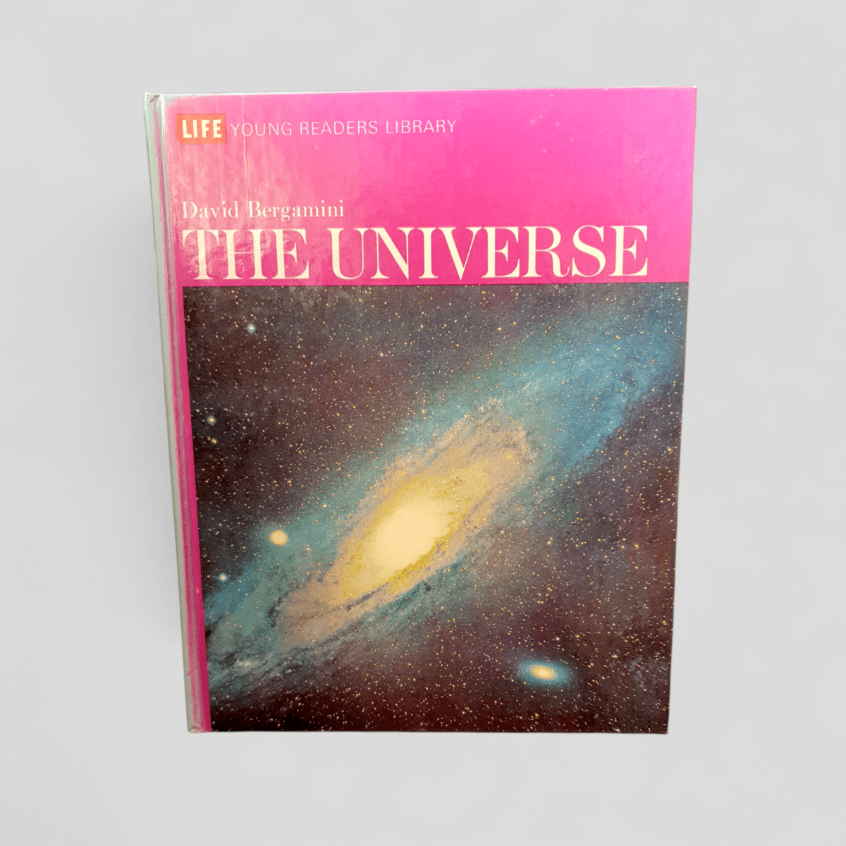 The Universe by David Bergamini - Books Worth Keeping