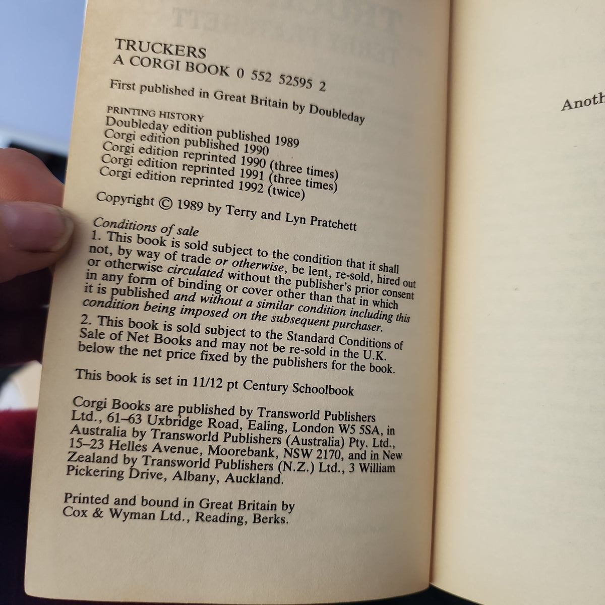 Printing history and publication details for Truckers by Terry Pratchett