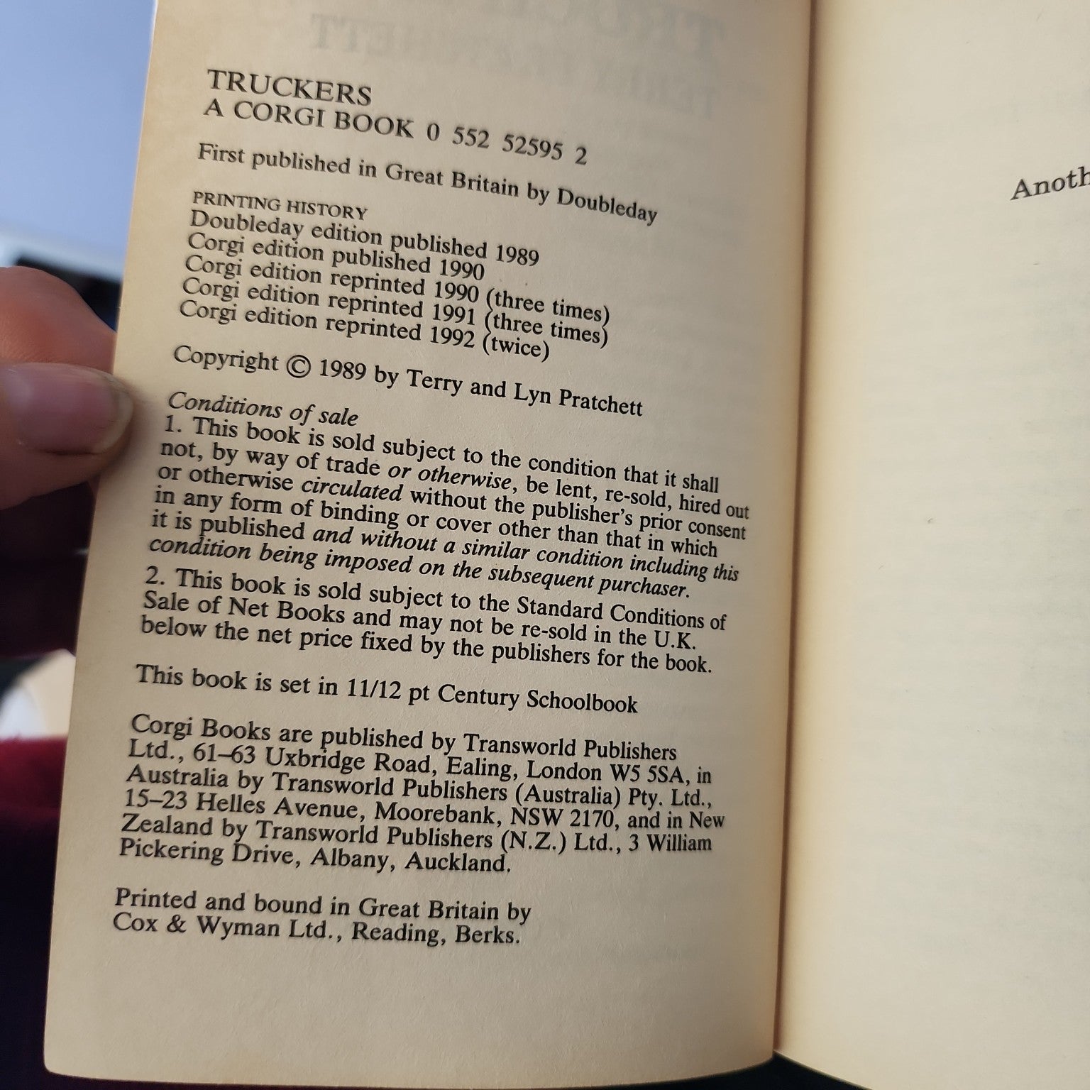 Printing history and publication details for Truckers by Terry Pratchett